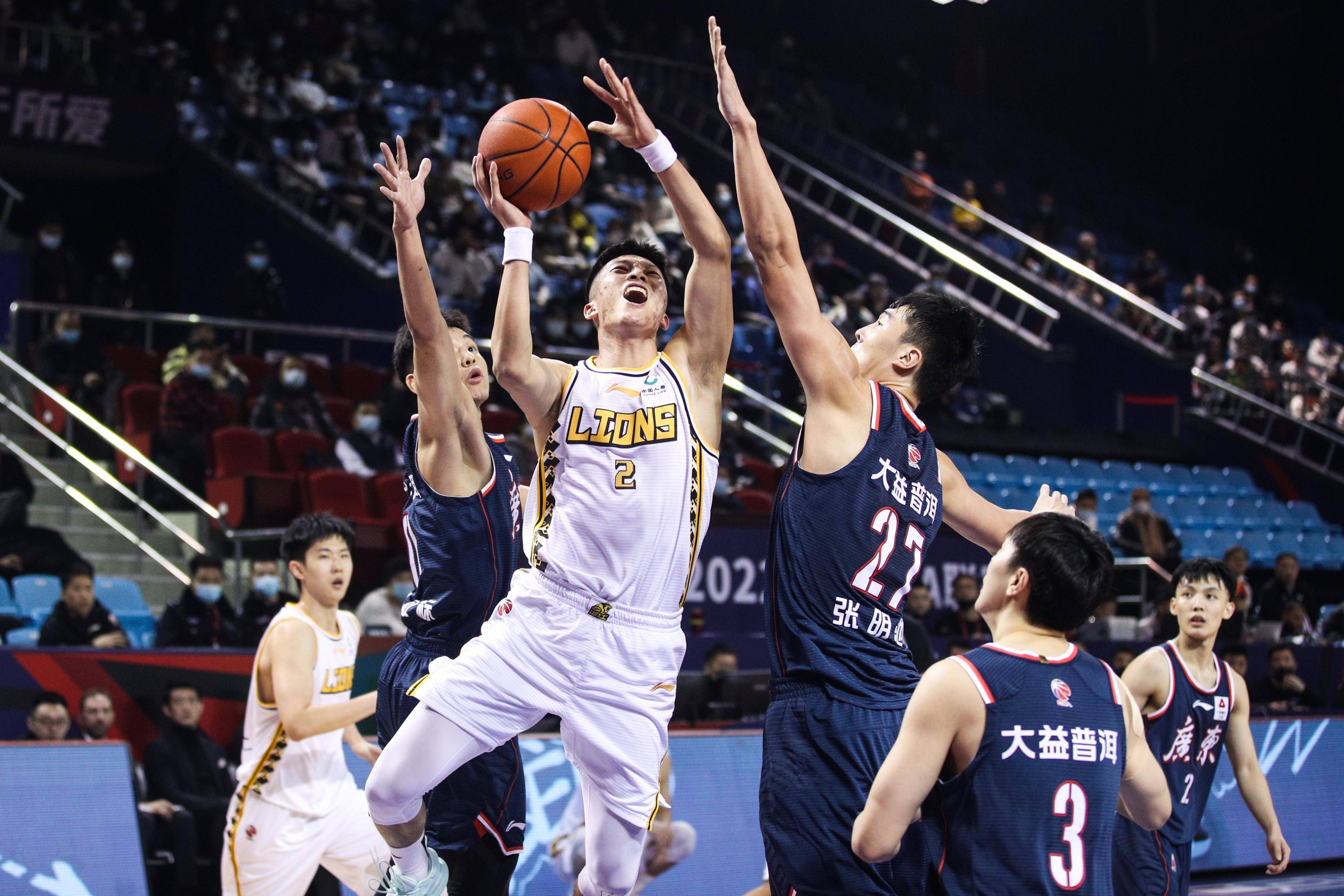 tb体育娱乐网址关键时刻布鲁克林篮网备战CBA常规赛赛后布鲁克林篮网调整名单以备葡超之后，广厦男篮防线松动备战英超的简单介绍